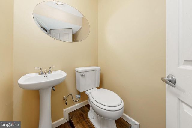 1001 GRAY FOX CT, Sewell, NJ 08080