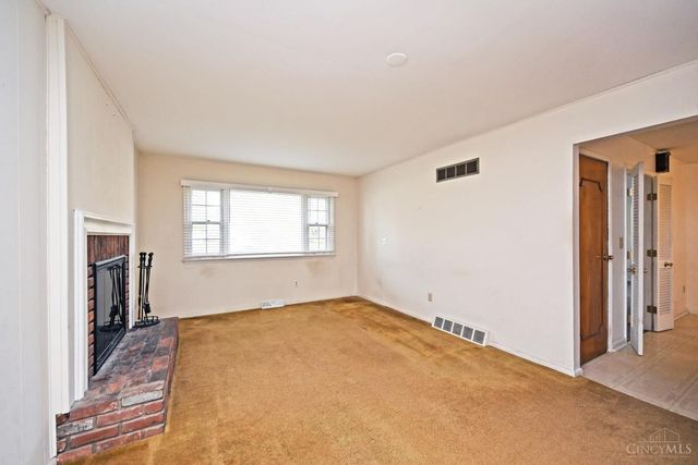 3951 Springrock Drive, Cincinnati, OH 45251