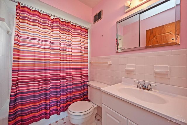 3951 Springrock Drive, Cincinnati, OH 45251