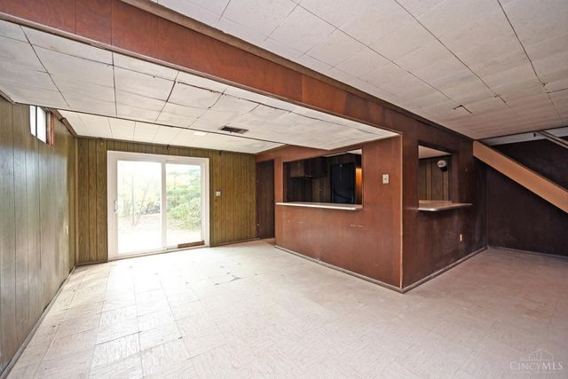 3951 Springrock Drive, Cincinnati, OH 45251