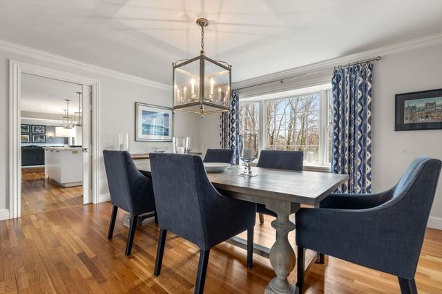 100 Albion Rd, Wellesley, MA 02481