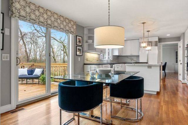 100 Albion Rd, Wellesley, MA 02481
