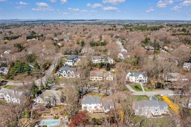 100 Albion Rd, Wellesley, MA 02481