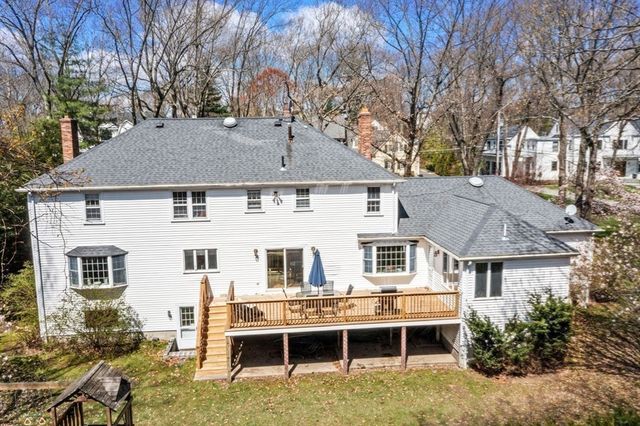 100 Albion Rd, Wellesley, MA 02481