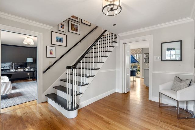 100 Albion Rd, Wellesley, MA 02481