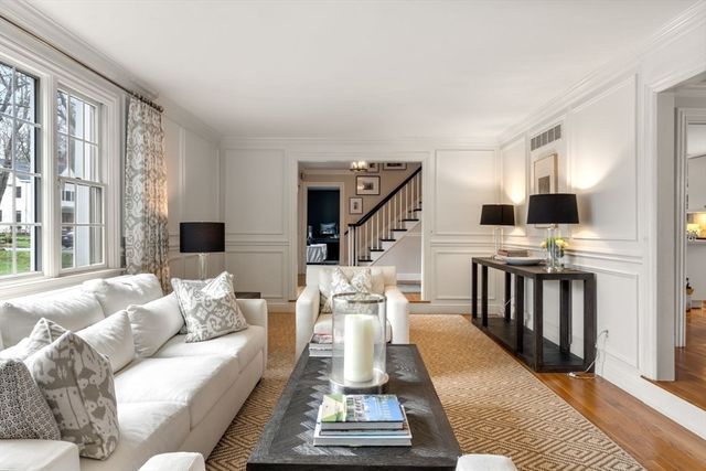 100 Albion Rd, Wellesley, MA 02481
