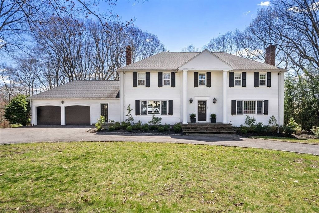 100 Albion Rd, Wellesley, MA 02481