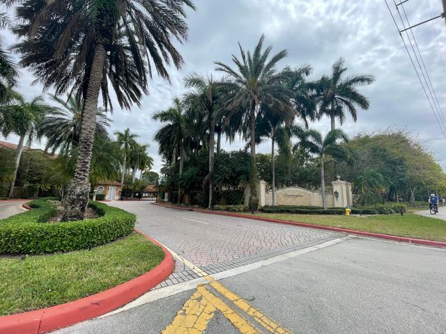 4856 N State Rd 7 1207, Coconut Creek, FL 33073