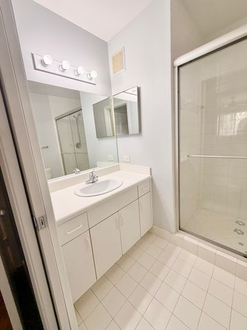 4856 N State Rd 7 1207, Coconut Creek, FL 33073