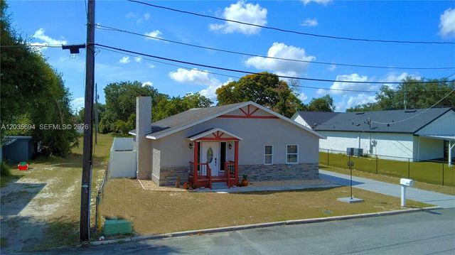 208 Center Street, Auburndale, FL 33823