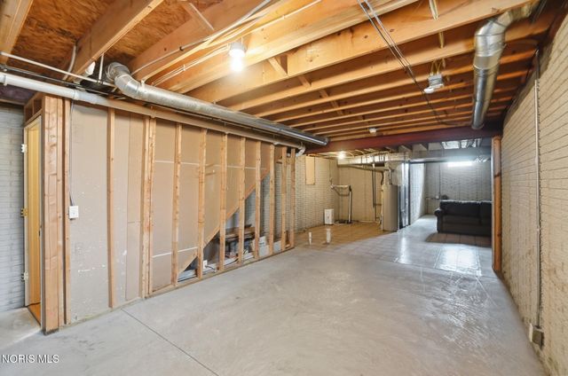 2515 Glengate Drive, Toledo, OH 43614
