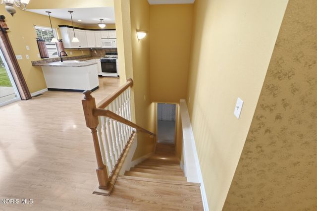2515 Glengate Drive, Toledo, OH 43614