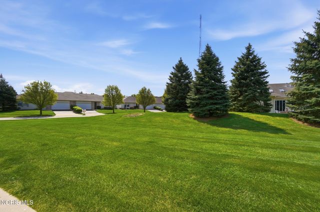 2515 Glengate Drive, Toledo, OH 43614