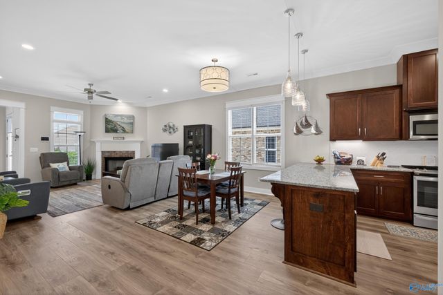 6403 Lenox Hill Way NW, Huntsville, AL 35806