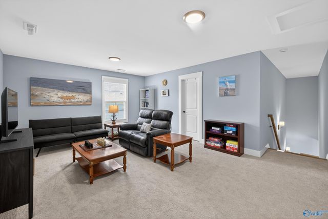 6403 Lenox Hill Way NW, Huntsville, AL 35806