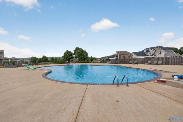 6403 Lenox Hill Way NW, Huntsville, AL 35806