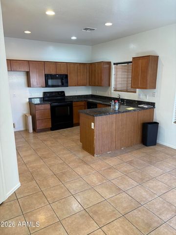 5186 W DESERT HILLS Drive W, Glendale, AZ 85304