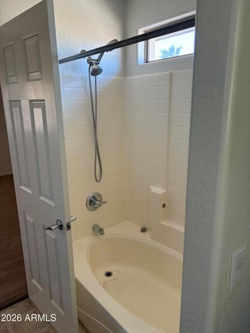 5186 W DESERT HILLS Drive W, Glendale, AZ 85304