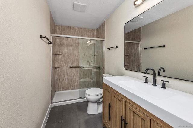 6386 Caminito Salado, San Diego, CA 92111