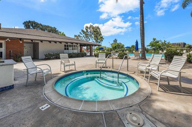 6386 Caminito Salado, San Diego, CA 92111
