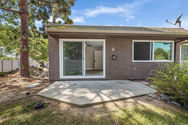 6386 Caminito Salado, San Diego, CA 92111