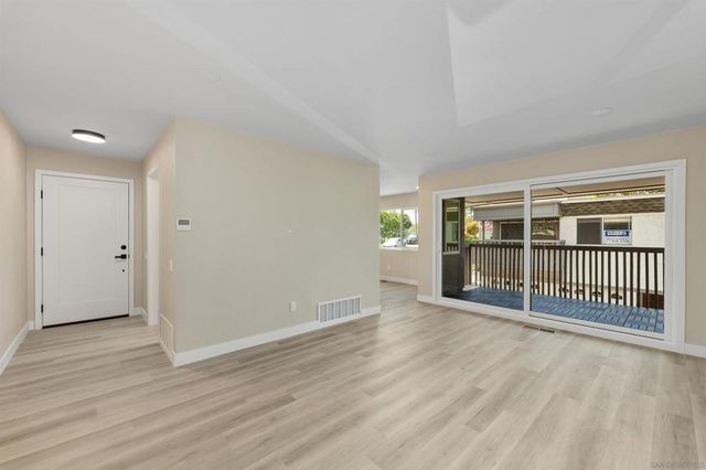6386 Caminito Salado, San Diego, CA 92111