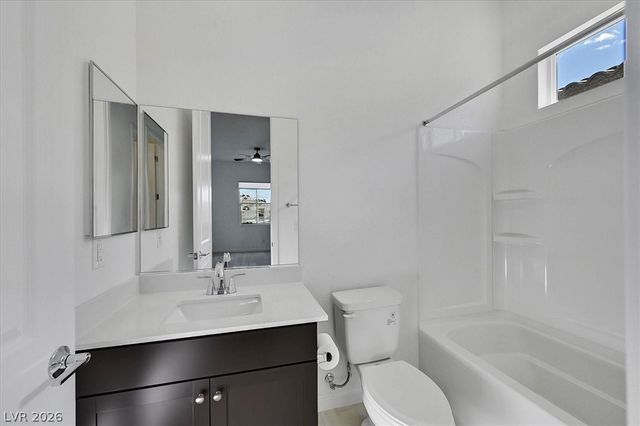 73 Atrani Bay Court, Henderson, NV 89011