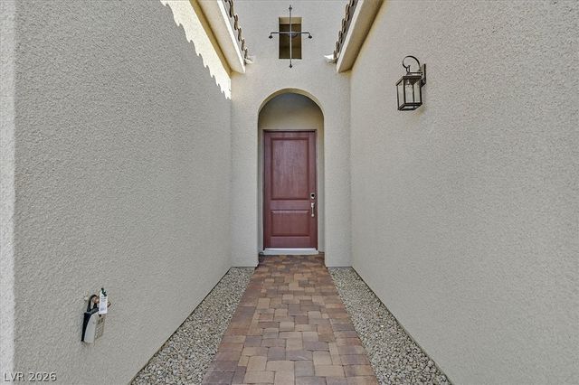 73 Atrani Bay Court, Henderson, NV 89011