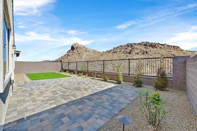 73 Atrani Bay Court, Henderson, NV 89011