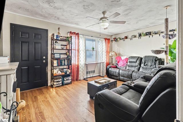 315 Graham Chapel Road, Cowpens, SC 29330