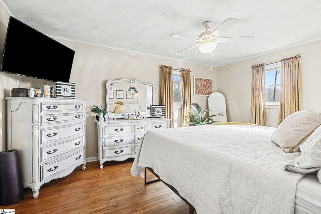 315 Graham Chapel Road, Cowpens, SC 29330