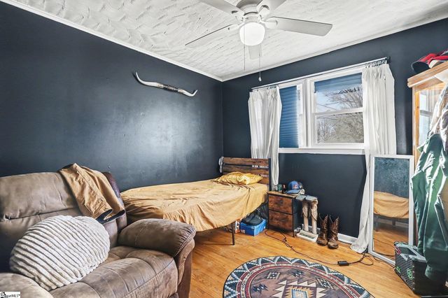 315 Graham Chapel Road, Cowpens, SC 29330