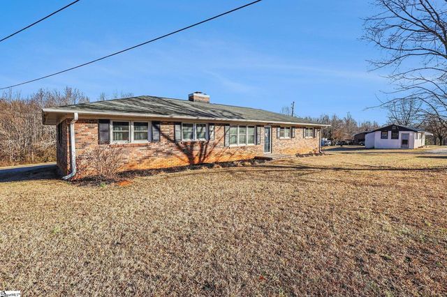 315 Graham Chapel Road, Cowpens, SC 29330