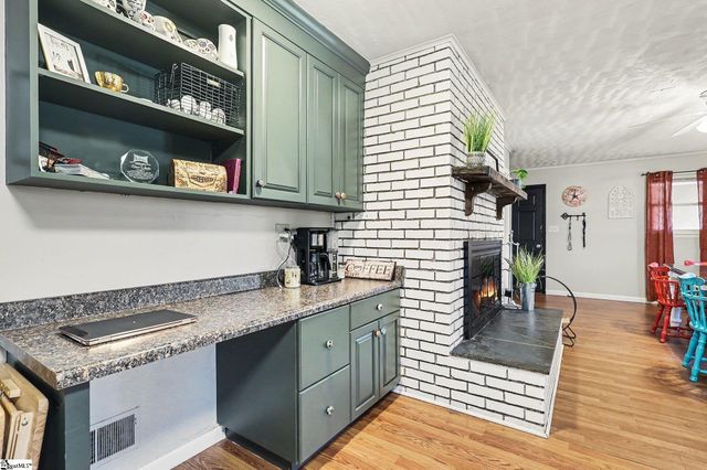 315 Graham Chapel Road, Cowpens, SC 29330