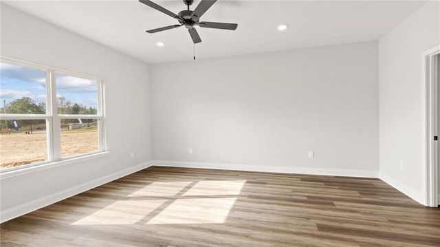 7651 Anglebrook Road N, Mobile, AL 36695
