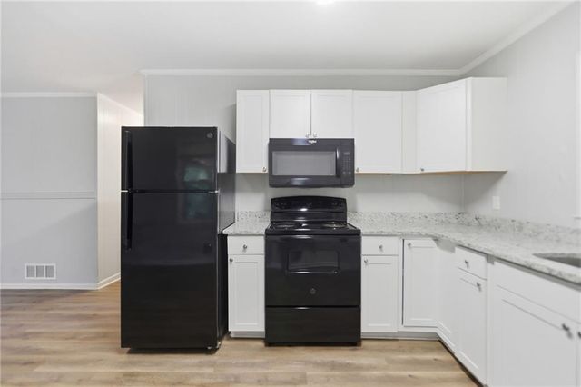2651 Plantation Drive, East Point, GA 30344