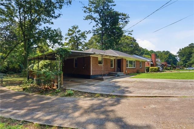 2651 Plantation Drive, East Point, GA 30344