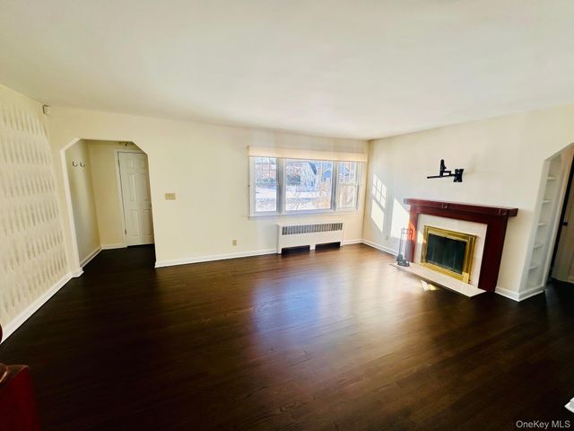 11 W Glen Avenue, Port Chester, NY 10573