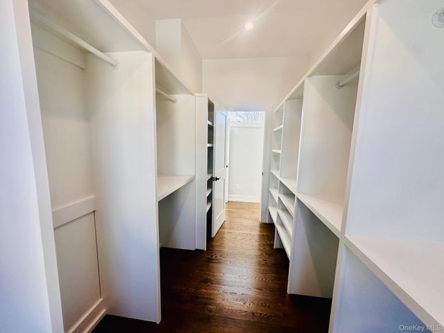 11 W Glen Avenue, Port Chester, NY 10573