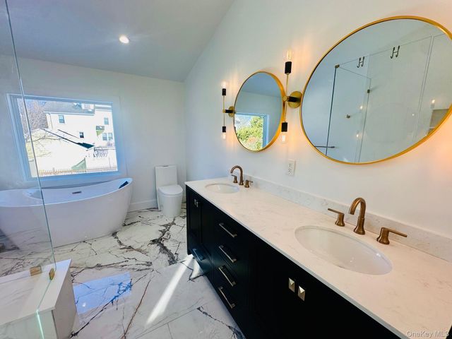 11 W Glen Avenue, Port Chester, NY 10573