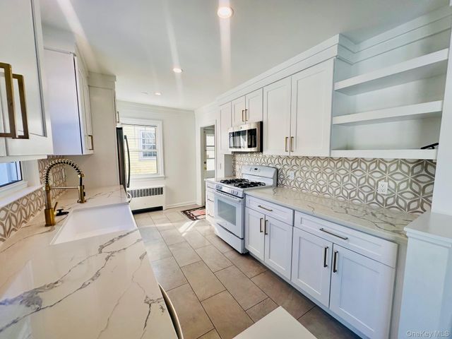 11 W Glen Avenue, Port Chester, NY 10573