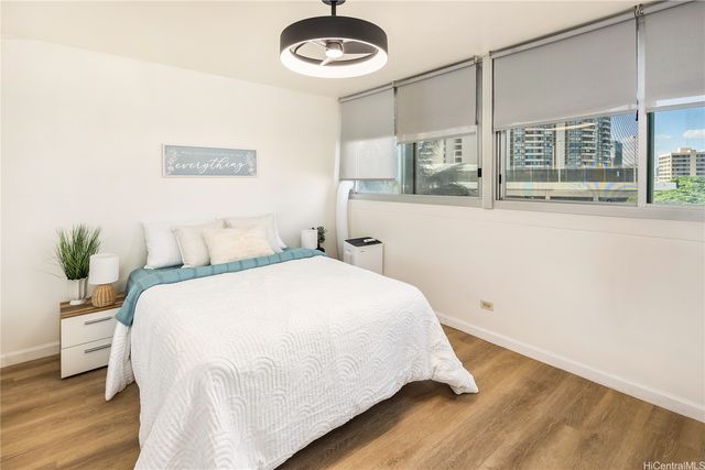 500 University Avenue 736, Honolulu, HI 96826