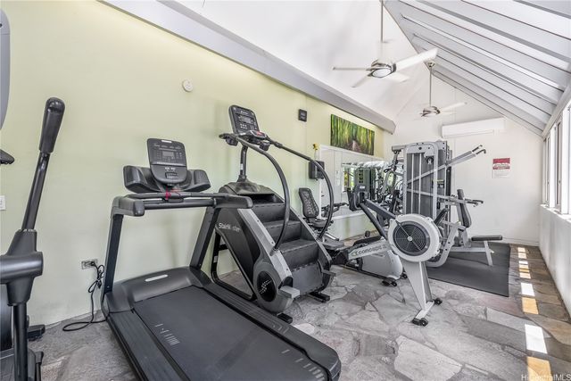 500 University Avenue 736, Honolulu, HI 96826