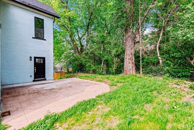 3634 Columbia Parkway, Cincinnati, OH 45226