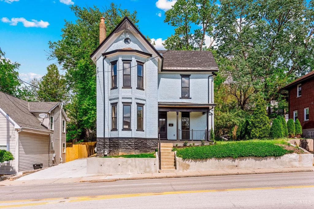 3634 Columbia Parkway, Cincinnati, OH 45226