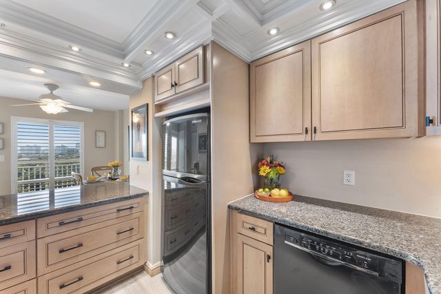 2611 N Riverside Drive 1002, Pompano Beach, FL 33062