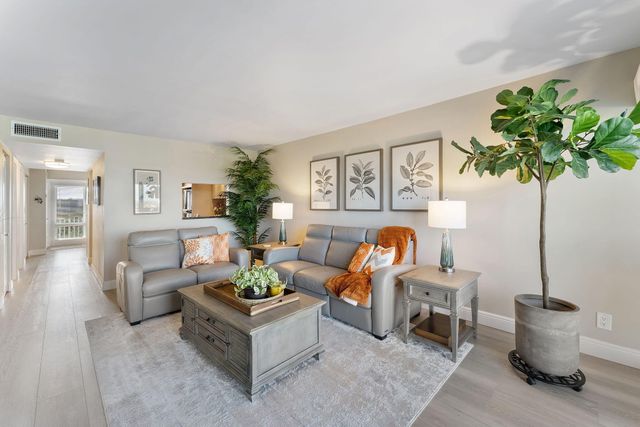 2611 N Riverside Drive 1002, Pompano Beach, FL 33062