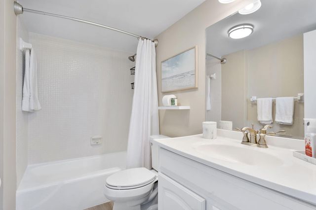 2611 N Riverside Drive 1002, Pompano Beach, FL 33062