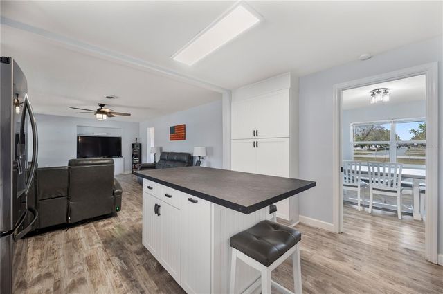 1804 W DAUGHTERY ROAD, Lakeland, FL 33810