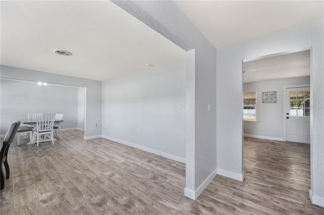 1804 W DAUGHTERY ROAD, Lakeland, FL 33810